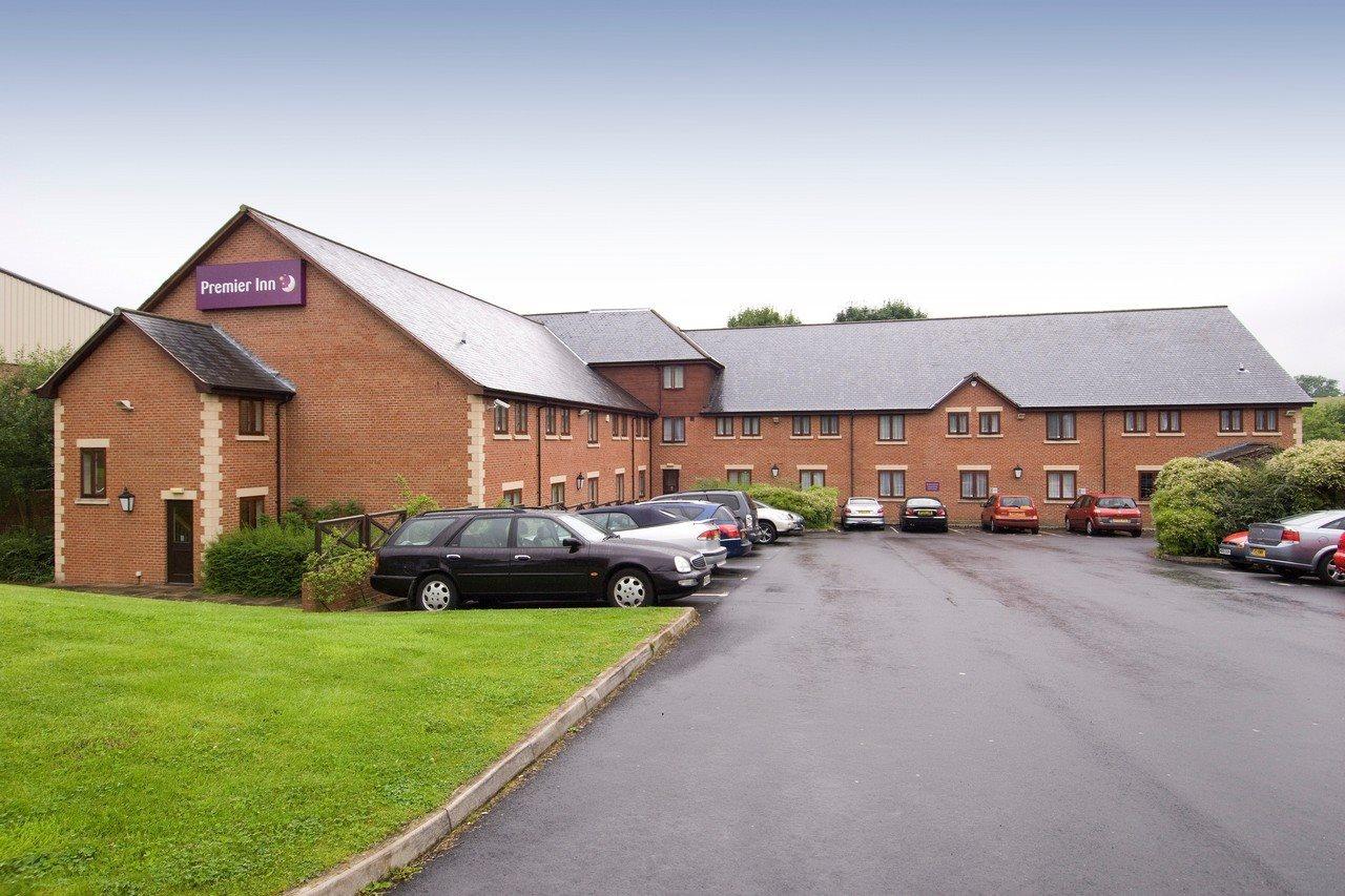 Premier Inn Chorley North Екстер'єр фото